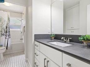 1881 Emerald St, Concord CA 94518