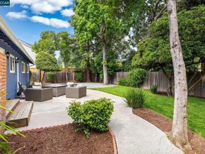 1881 Emerald St, Concord CA 94518
