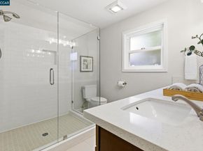 1881 Emerald St, Concord CA 94518