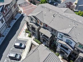 24552 Autumn Mist Way, Hayward CA 94544