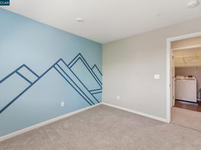 24552 Autumn Mist Way, Hayward CA 94544