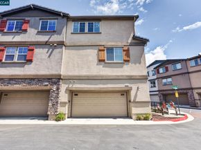 24552 Autumn Mist Way, Hayward CA 94544