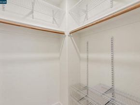 24552 Autumn Mist Way, Hayward CA 94544