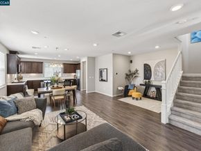 24552 Autumn Mist Way, Hayward CA 94544