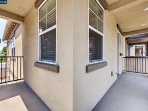 24552 Autumn Mist Way, Hayward CA 94544