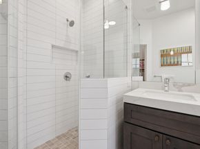 4436 Howe St, Oakland CA 94611