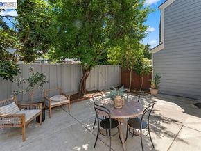 235 Northwood Cmns, Livermore CA 94551