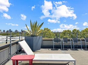 1500 Park 335, Emeryville CA 94608