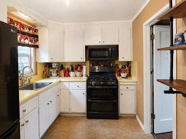 18183 Rainier Ave, Hayward CA 94541