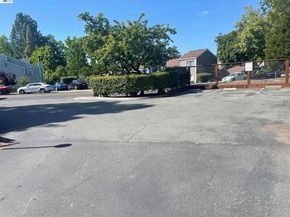 395 Camelback Rd 2, Pleasant Hill CA 94523
