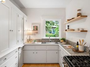 3117 College Ave 5, Berkeley CA 94705