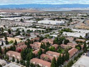 93 Shaniko Cmn 24, Fremont CA 94539