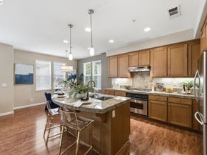 6005 Hillbrook Pl, Dublin CA 94568