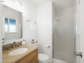 35975 Ruschin Dr, Newark CA 94560