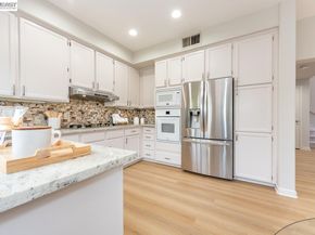 2963 Sorrento Way, Union City CA 94587