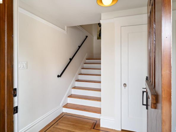 230 Ashton Ave, San Francisco CA 94112