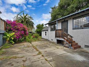 1437 56Th Ave, Oakland CA 94621