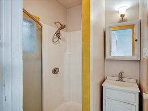 1437 56Th Ave, Oakland CA 94621