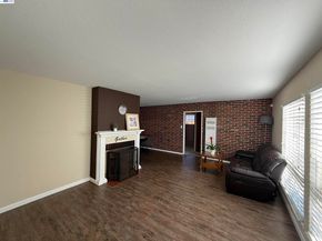 1362 Esser Ave, San Leandro CA 94579