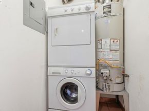 1501 37th Ave B11, Oakland CA 94601