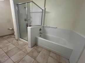 423 7th Street 313, Oakland CA 94607