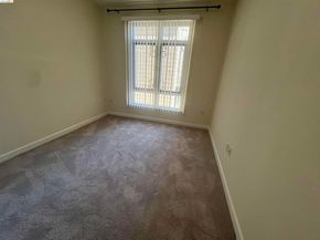 423 7th Street 313, Oakland CA 94607
