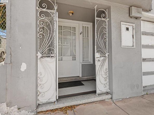 40 Acton St, Daly City CA 94014