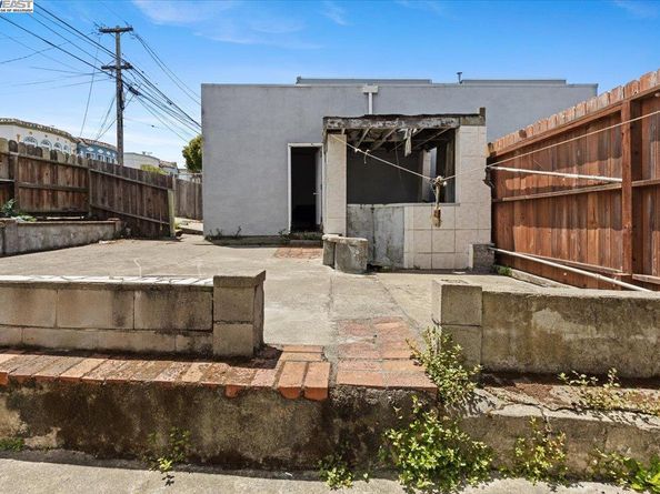 40 Acton St, Daly City CA 94014