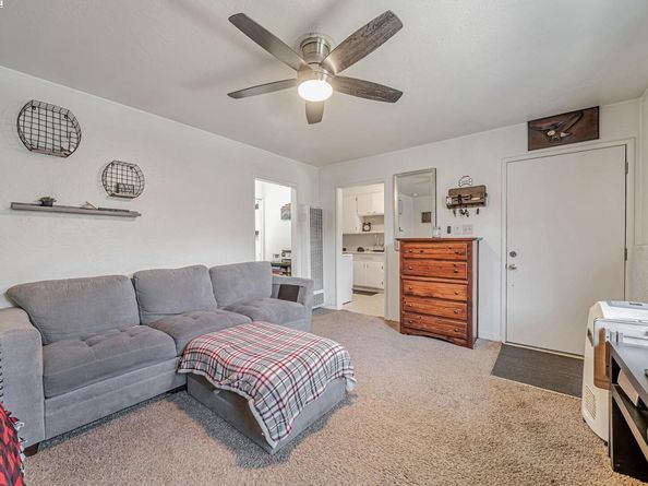 4655 Augustine St, Pleasanton CA 94566