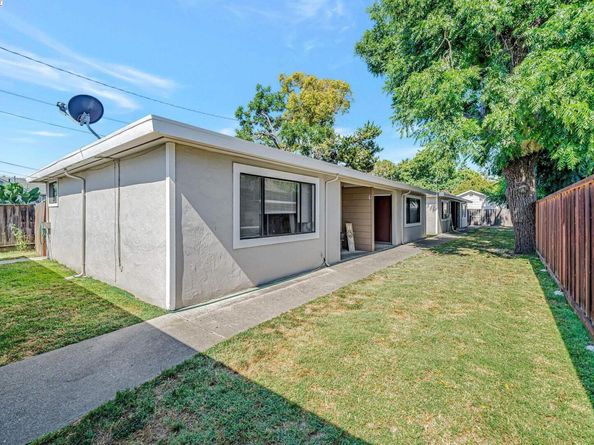 4655 Augustine St, Pleasanton CA 94566