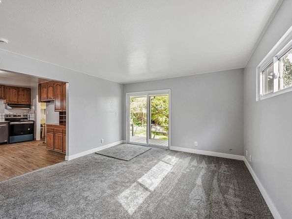 24930 2nd St, Hayward CA 94541