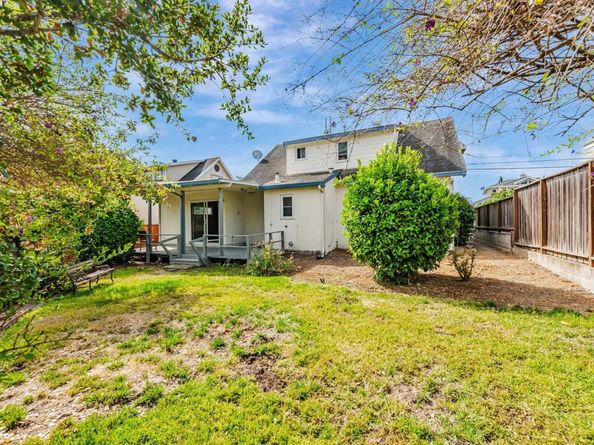 24930 2nd St, Hayward CA 94541