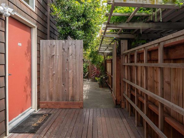 1812 Dwight Way 12, Berkeley CA 94703