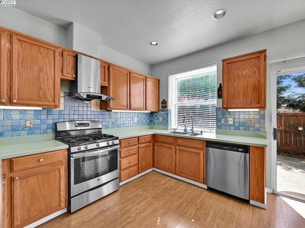 16230 Calypso Ct, San Leandro CA 94578