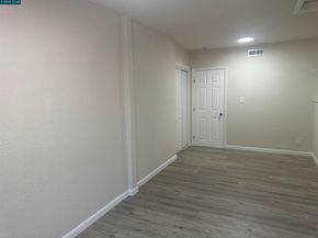 1560 170Th Ave, Hayward CA 94541