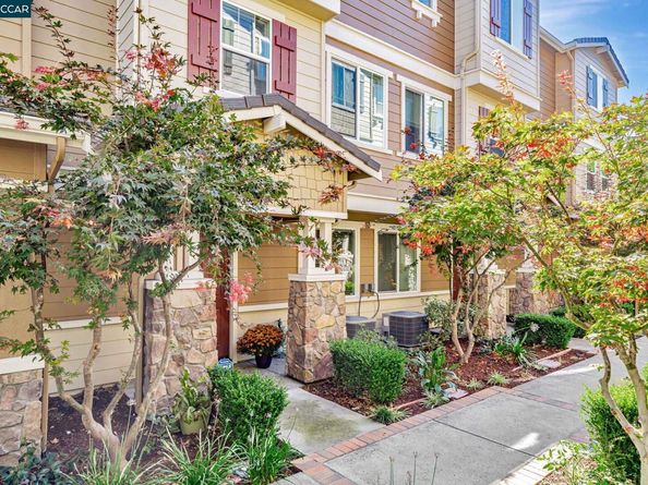 6555 S Mariposa Ct, Dublin CA 94568