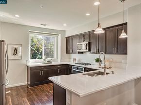 6555 S Mariposa Ct, Dublin CA 94568