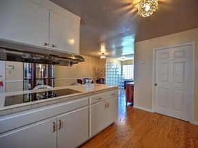 4347 Moreland Dr, Castro Valley CA 94546