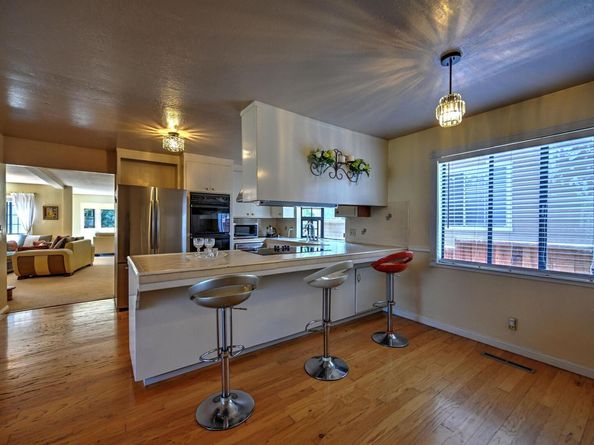 4347 Moreland Dr, Castro Valley CA 94546