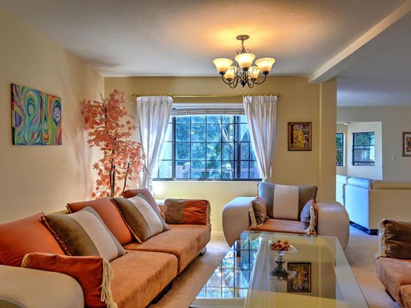 4347 Moreland Dr, Castro Valley CA 94546