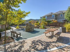 118 Wallace Cir, Moraga CA 94556
