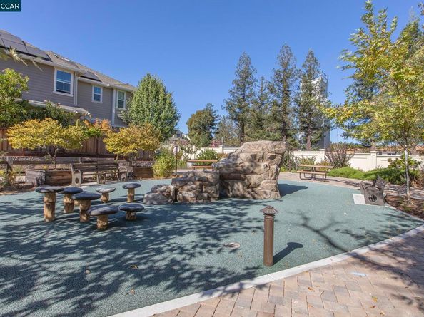 118 Wallace Cir, Moraga CA 94556
