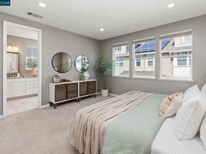 118 Wallace Cir, Moraga CA 94556