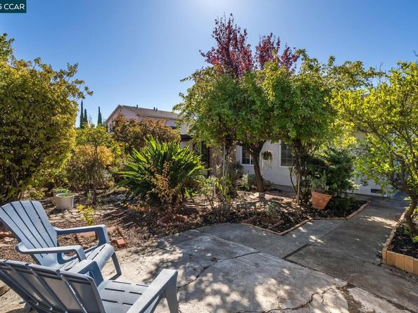 1769 Redwood Rd, Hercules CA 94547