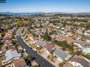 1769 Redwood Rd, Hercules CA 94547