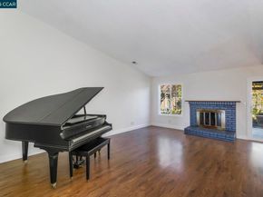 1769 Redwood Rd, Hercules CA 94547