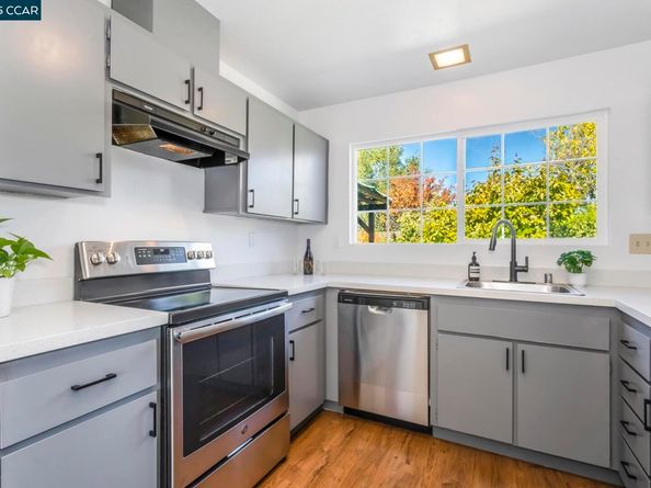 1769 Redwood Rd, Hercules CA 94547