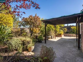 1769 Redwood Rd, Hercules CA 94547