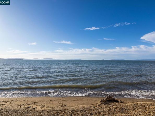 1769 Redwood Rd, Hercules CA 94547