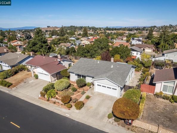 1769 Redwood Rd, Hercules CA 94547